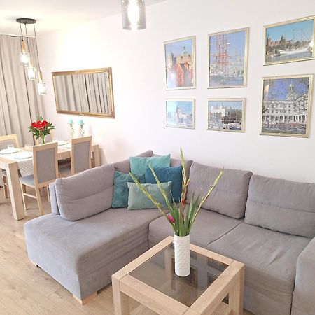 Golden Apartament Apartment ชเตชชิน ภายนอก รูปภาพ